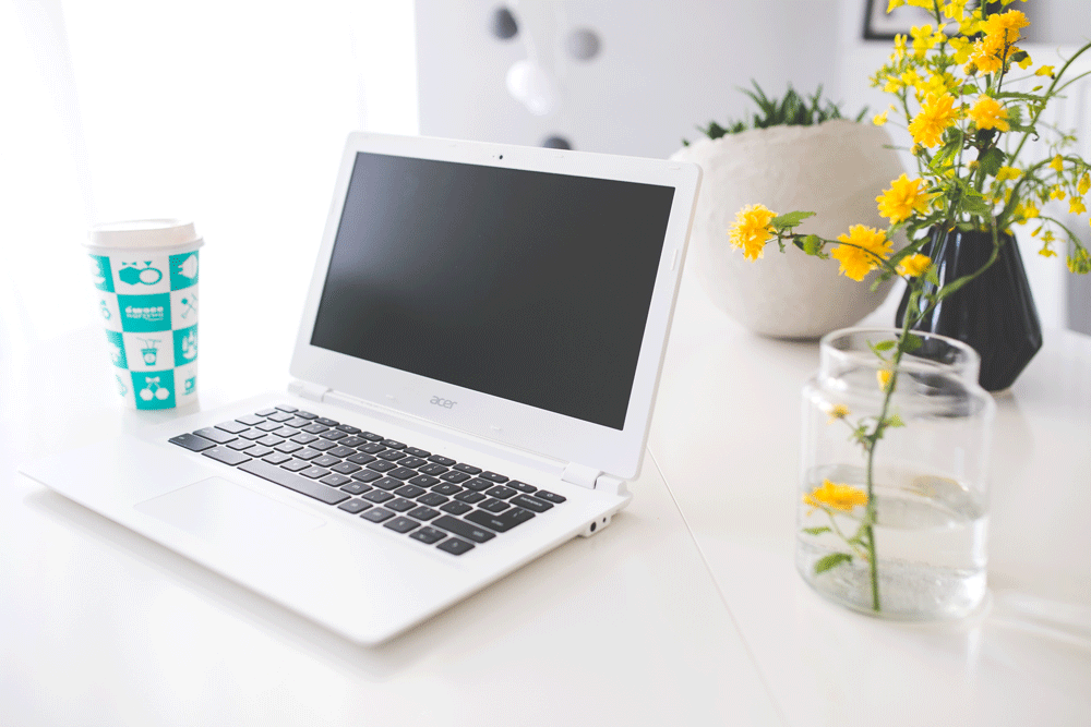 coffee-desk-laptop-notebook